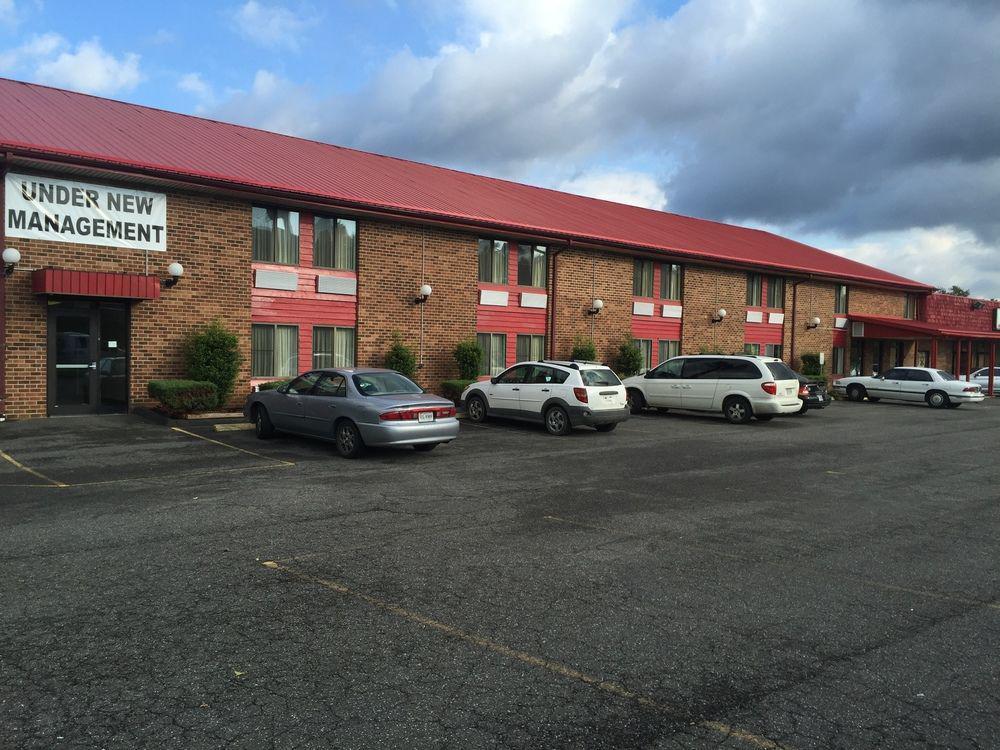 Red Roof Inn הילסוויל מראה חיצוני תמונה
